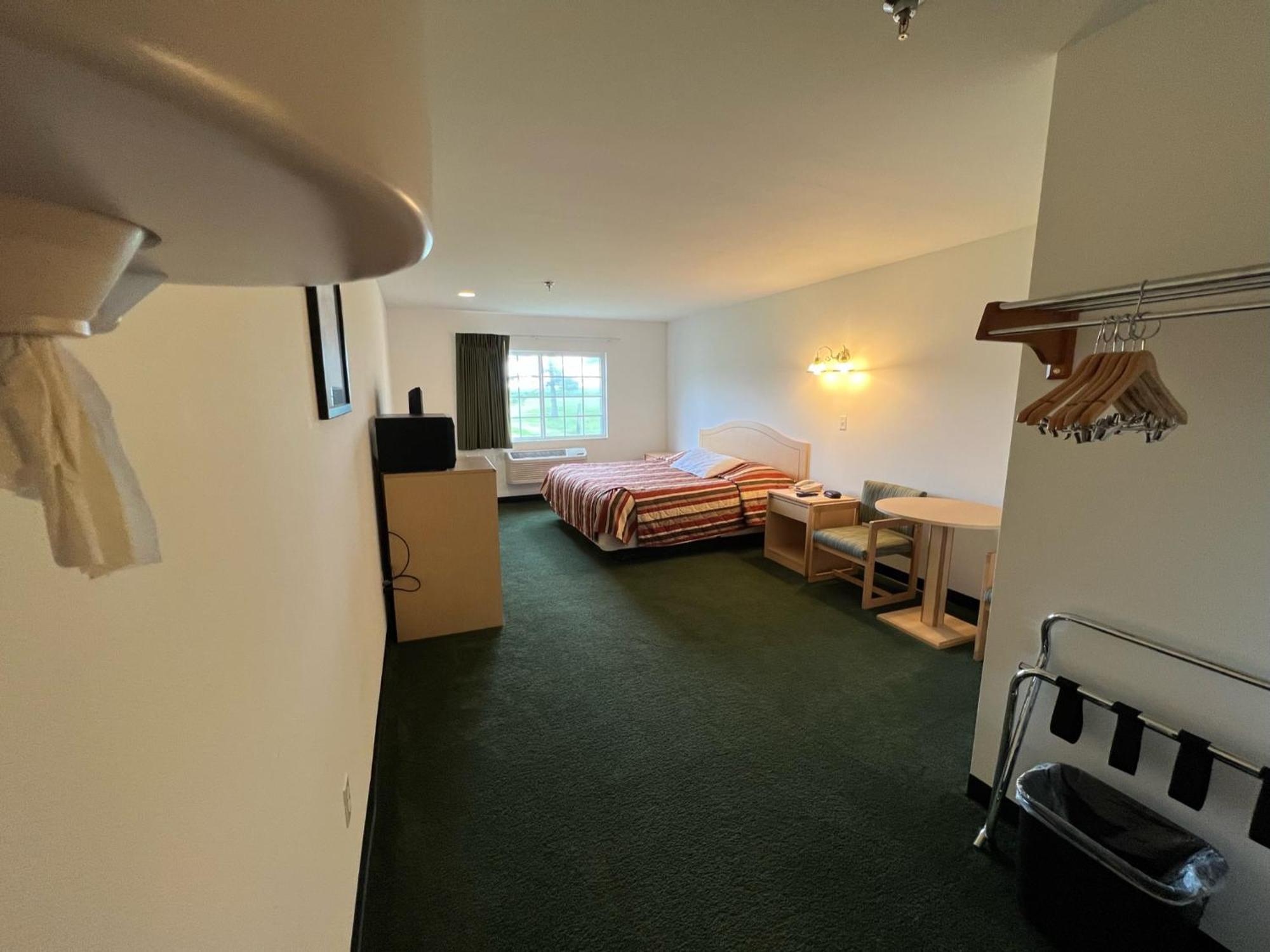 Red Bud Country Inn Екстериор снимка